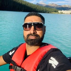 Meet your Posher, Davinder